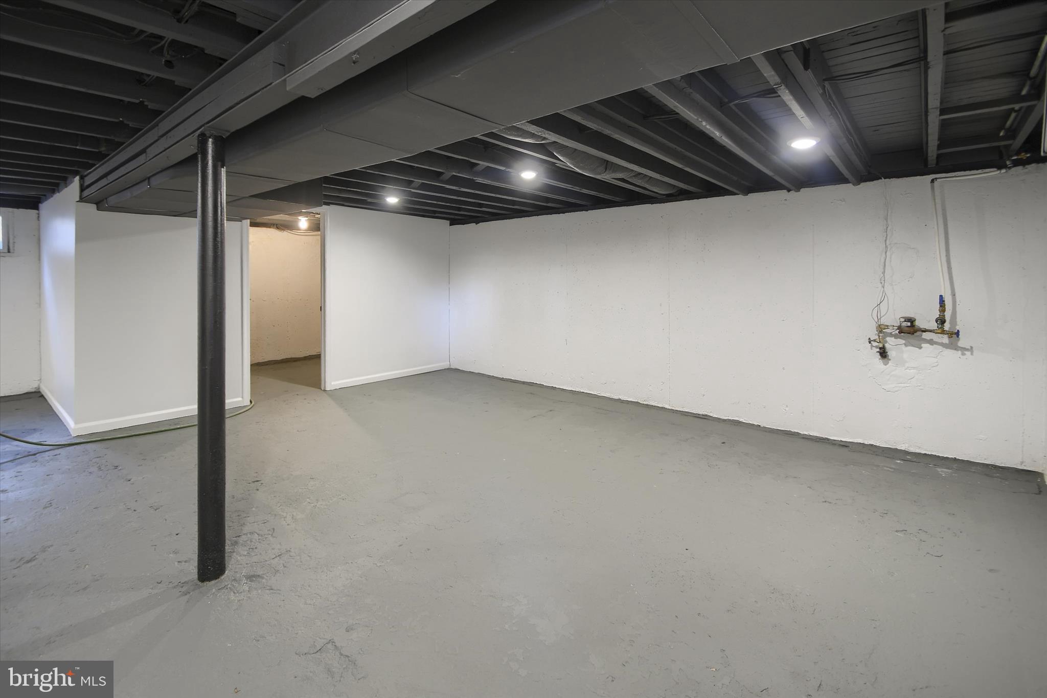 958 Longview Road King of Prussia, PA 19406 - Photo 37 of 48