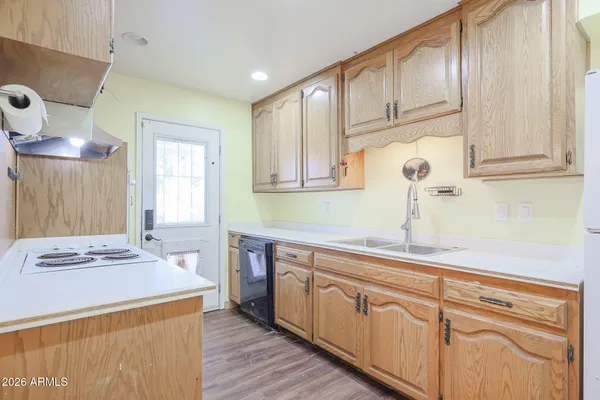 $359,000 | 3730 West Cactus Wren Drive, Phoenix, AZ 85051