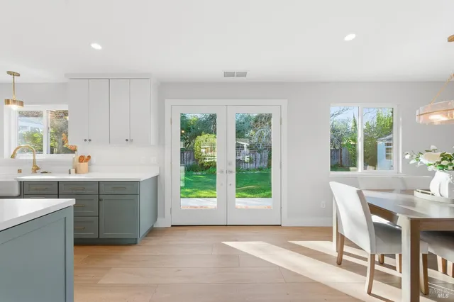 $1,699,000 | 883 Cordilleras Drive, Unit 1, Sonoma, CA 95476