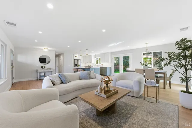 $1,699,000 | 883 Cordilleras Drive, Unit 1, Sonoma, CA 95476