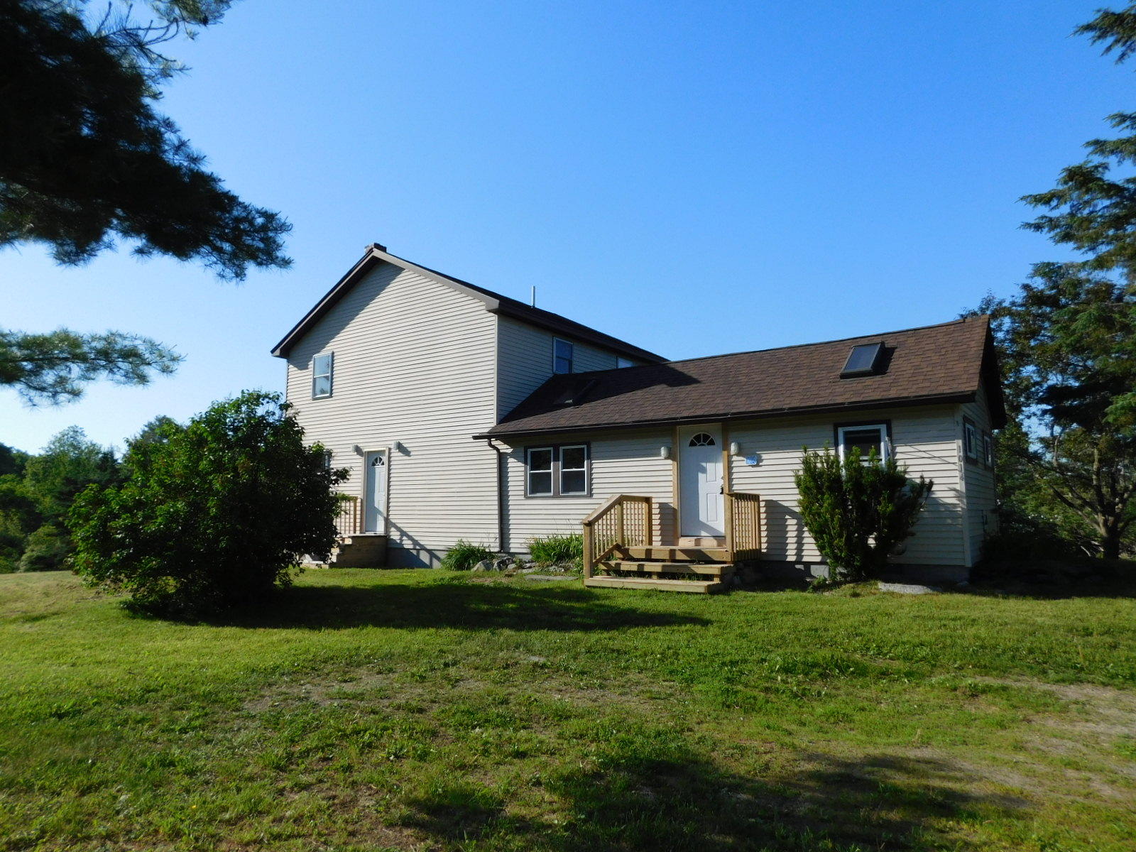 1014 Silver Lake Road Bucksport, ME 04416 - Photo 3 of 59 3