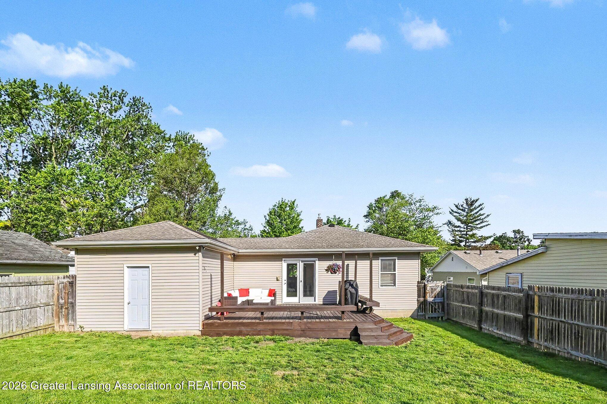 729 Riverside Drive Portland, MI 48875 - Photo 20 of 25 025_file_6987