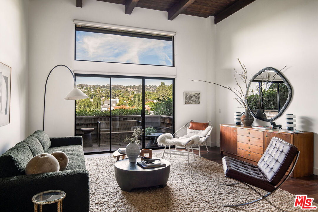 2996 Hyperion Avenue Los Angeles, CA 90027 - Photo 4 of 40 a living room with furniture and a potted plant