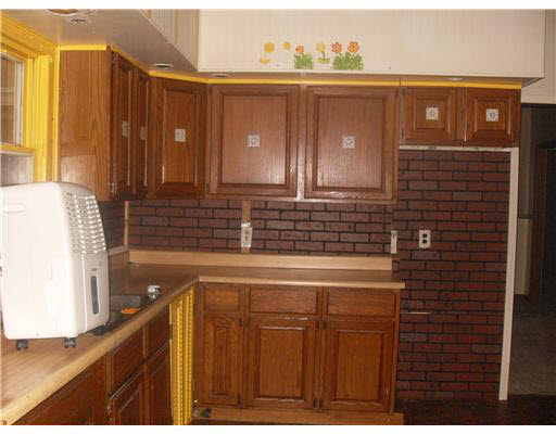 21591 Kern Road South Bend, IN 46614 - Photo 2 of 8