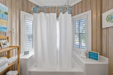 $2,200,000 | 29 Rosewalk Alley, Santa Rosa Beach, FL 32459