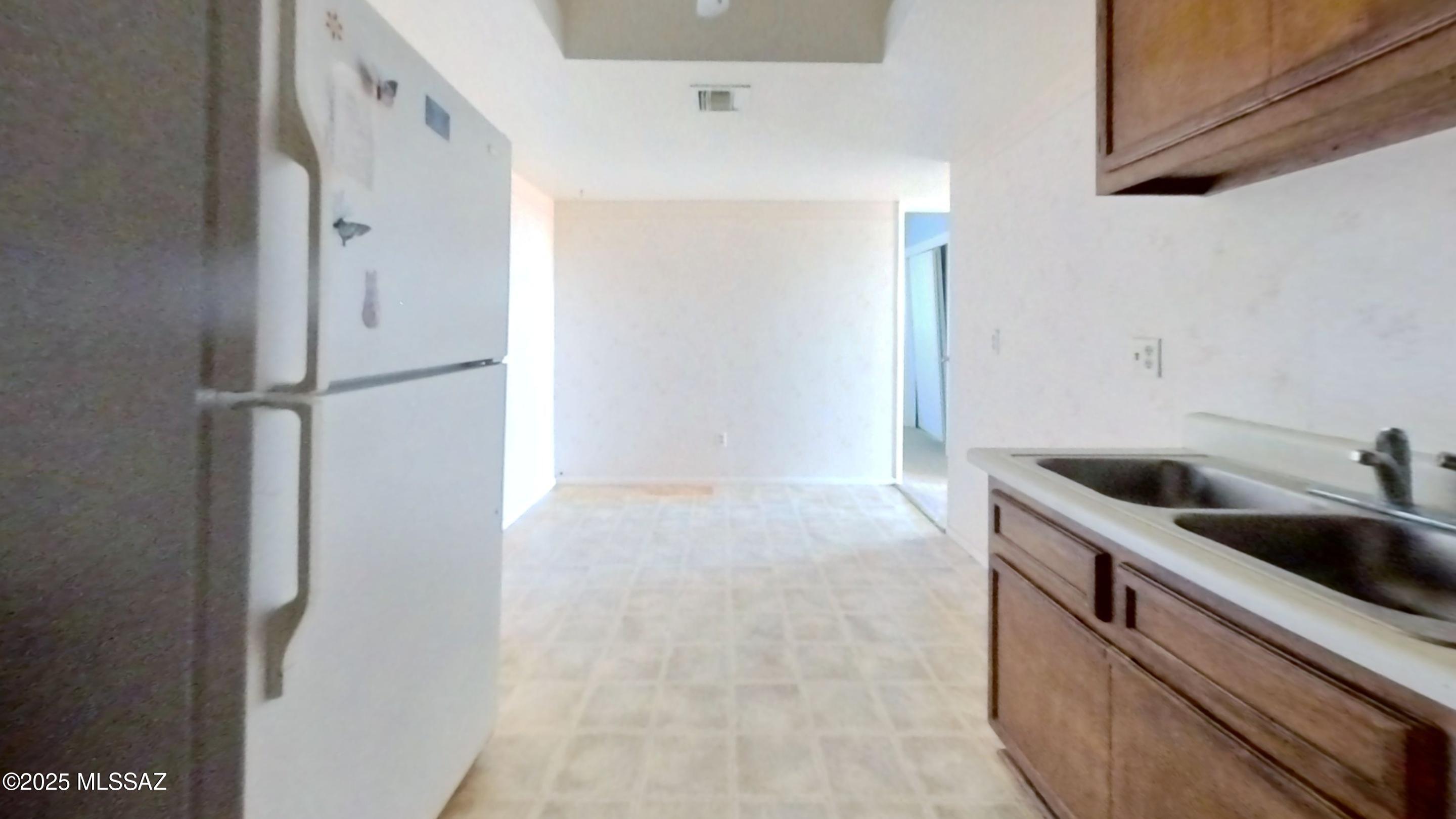 8263 North Oracle Road, Unit 35 Tucson, AZ 85704 - Photo 9 of 15