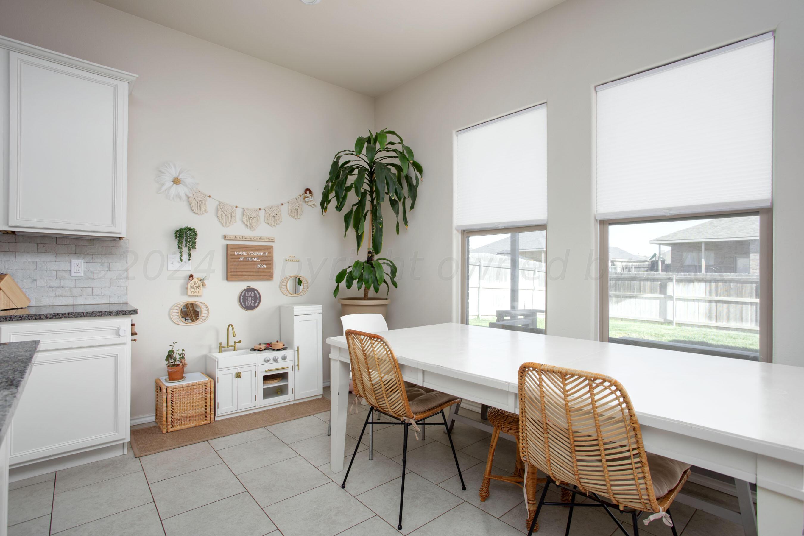 9506 Cagle Drive Amarillo, TX 79119 - Photo 9 of 18 Dining View 1