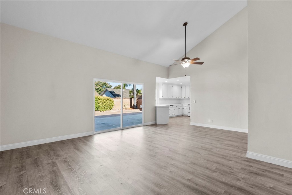 2227 Timberlane Avenue Simi Valley, CA 93063 - Photo 12 of 39