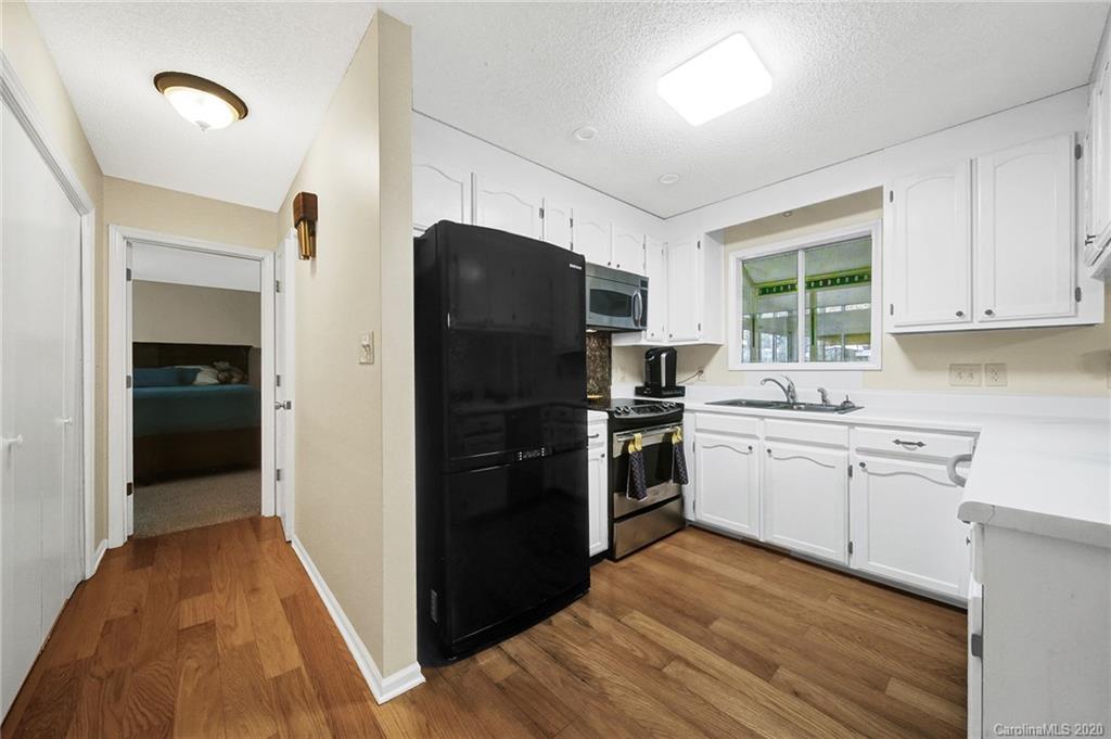 1737 Glenway Road Clover, SC 29710 - Photo 11 of 33 Gallery Image 11