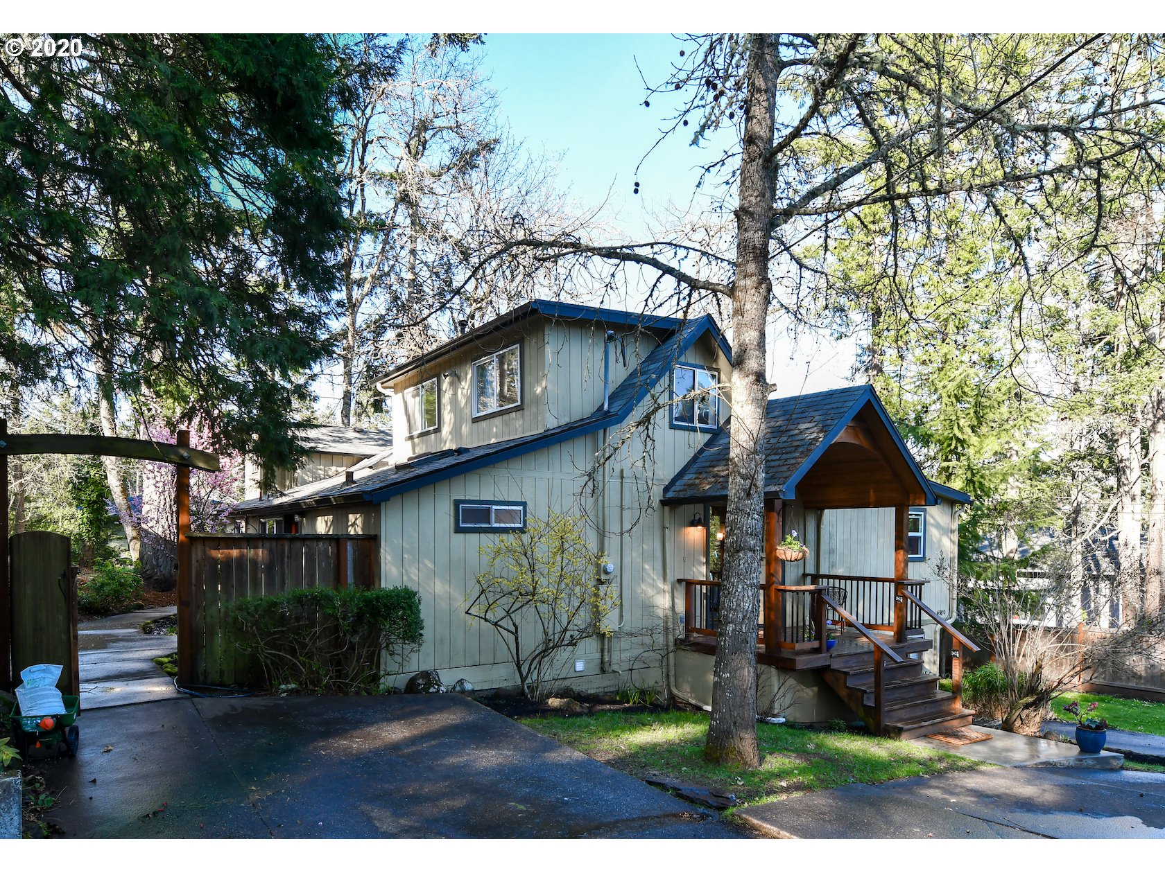 4980 Fox Hollow Road Eugene, OR 97405 - Photo 1 of 32 Gallery Image 1