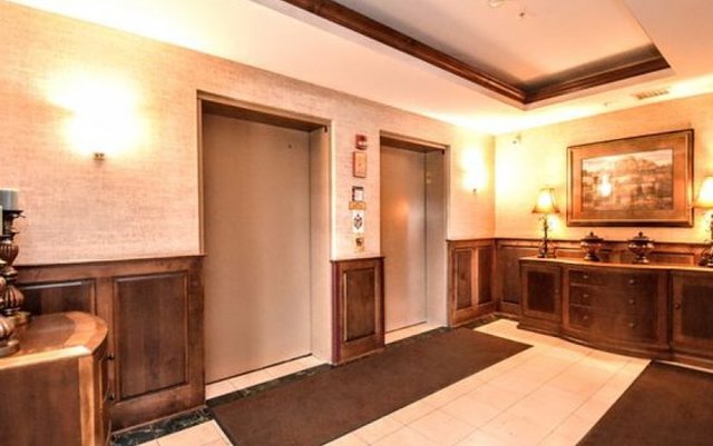 101 Pointe Drive, Unit 210 Northbrook, IL 60062 - Photo 6 of 21