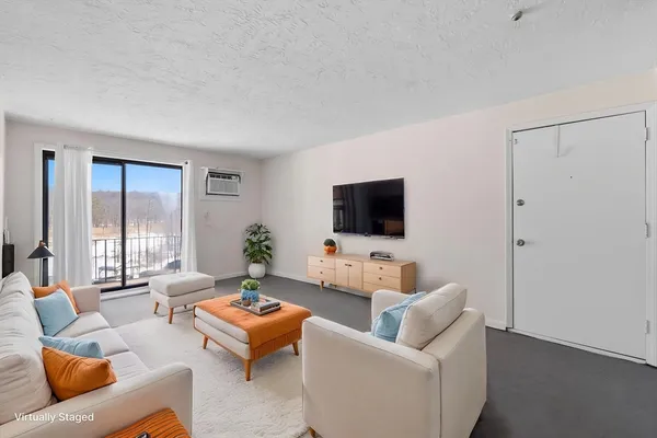 $219,900 | 276 Codman Hill Road, Unit 36A, Boxborough, MA 01719