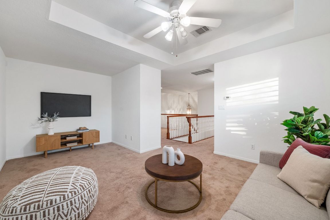 5100 Hadle Cove Austin, TX 78730 - Photo 17 of 32 The upstairs flex space.