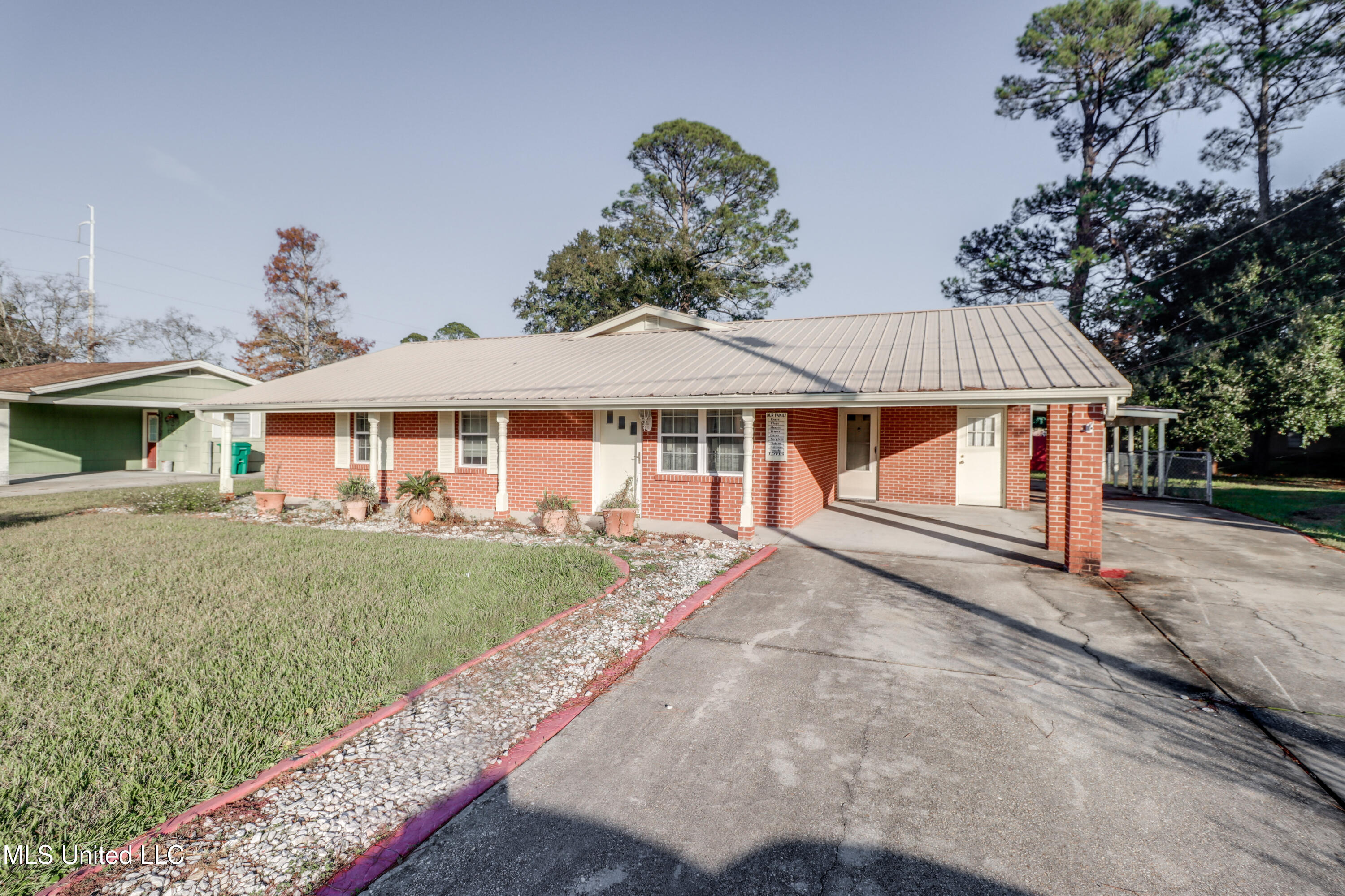 3300 Macphelah Road Pascagoula, MS 39567 - Photo 2 of 20 Photo Dec 10 2025, 3300 Macphelah 1