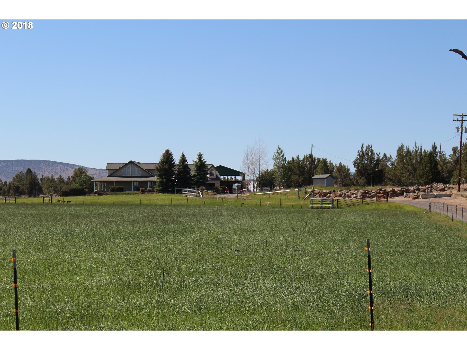 24585 Dodds Road Bend, OR 97701 - Photo 15 of 32