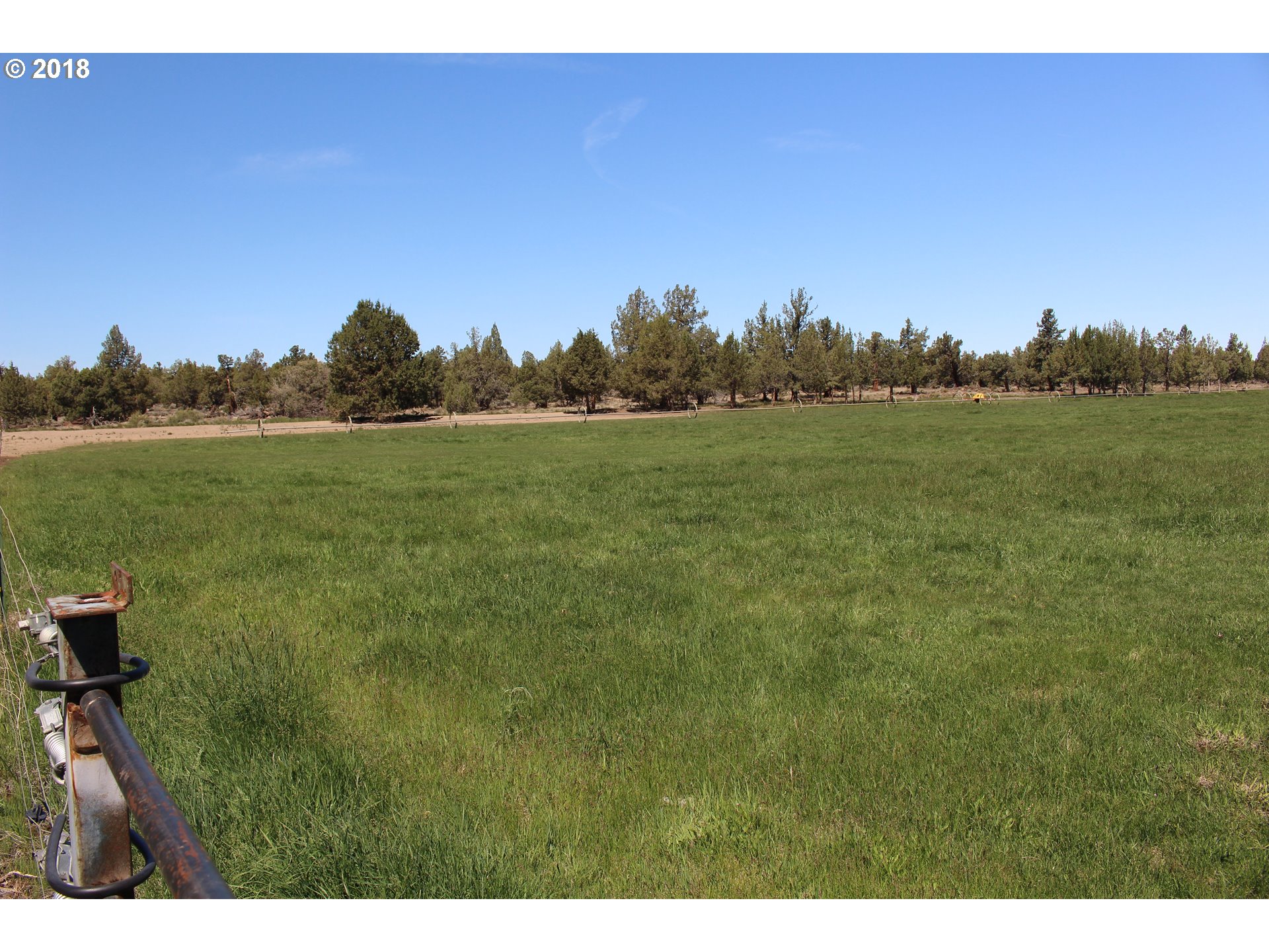 24585 Dodds Road Bend, OR 97701 - Photo 20 of 32