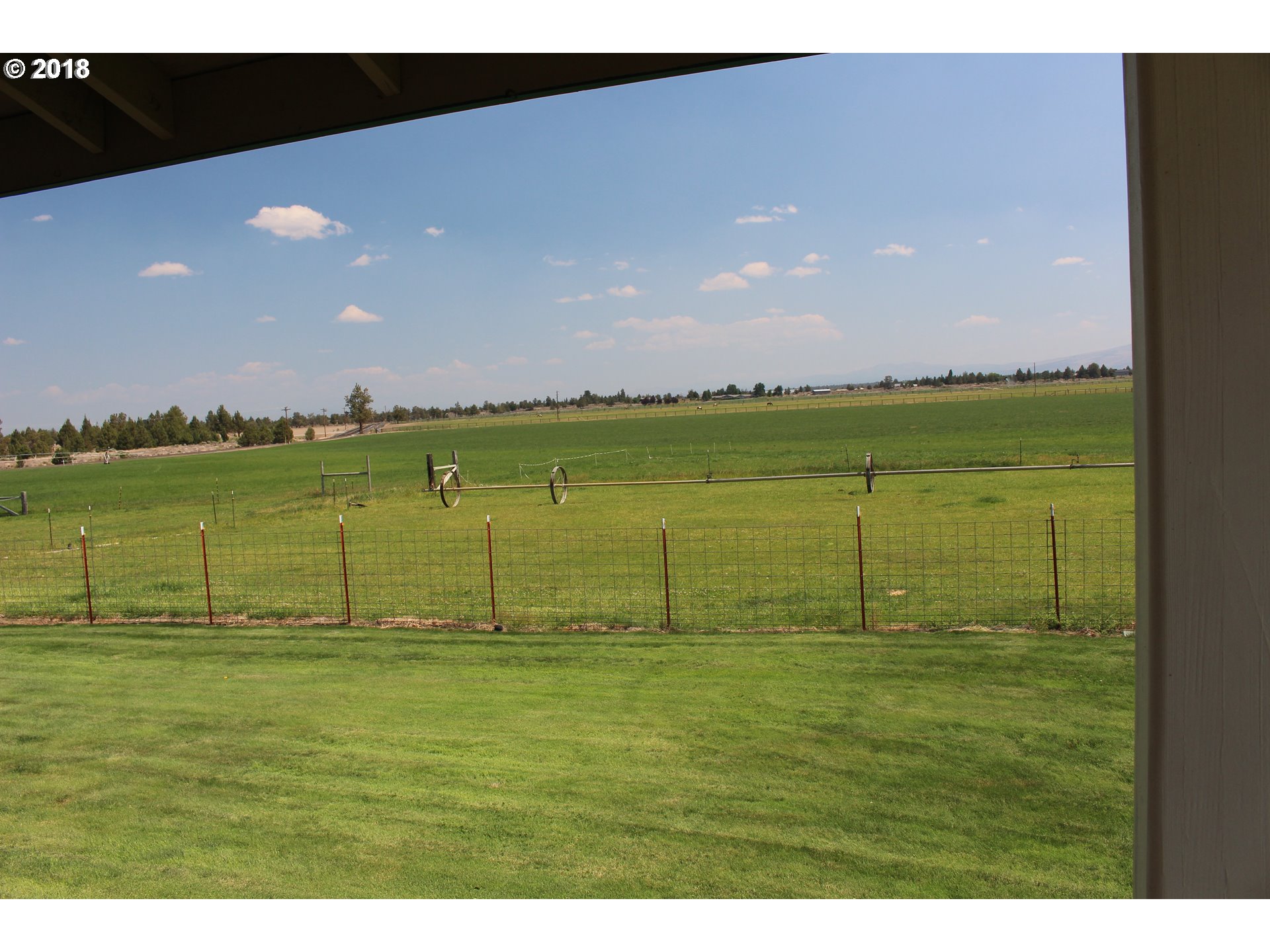 24585 Dodds Road Bend, OR 97701 - Photo 30 of 32