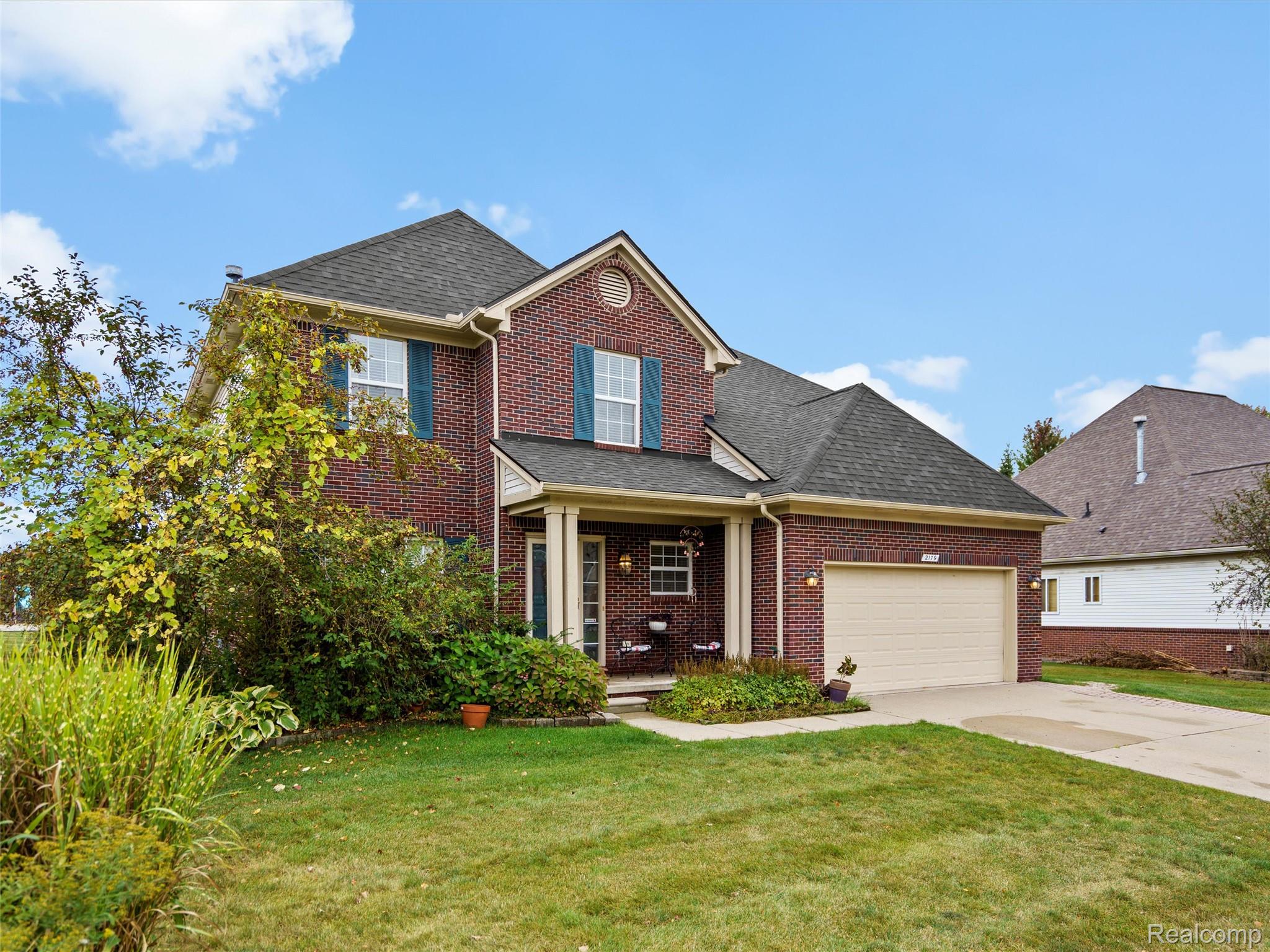 2179 Lagoon Drive Rochester, MI 48309 - Photo 2 of 41
