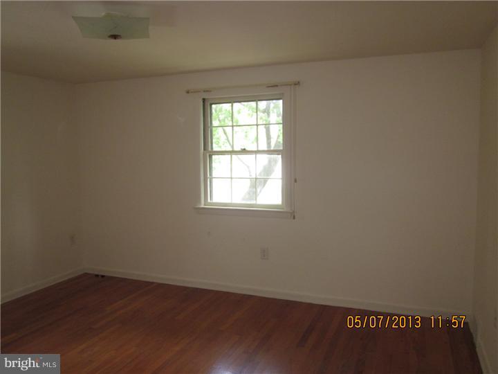 16 Crown Road Trenton, NJ 08638 - Photo 6 of 10 Bedroom