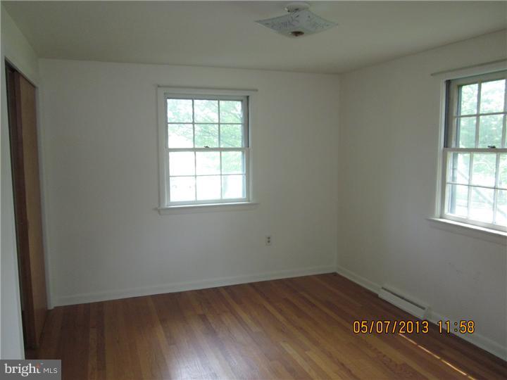 16 Crown Road Trenton, NJ 08638 - Photo 7 of 10 Bedroom 2