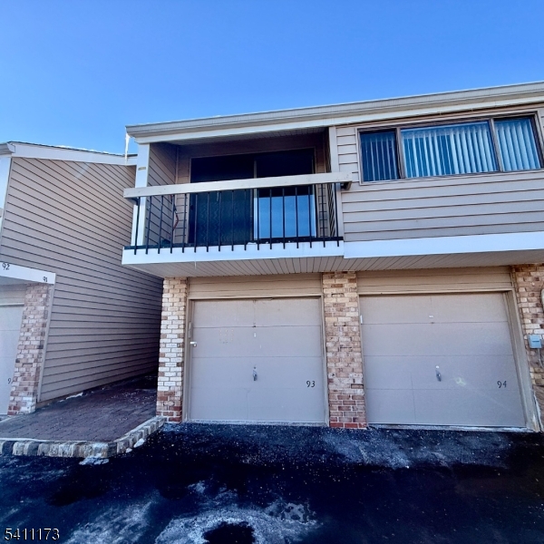 93 Overlook Drive Clinton, NJ 08809 - Photo 1 of 16