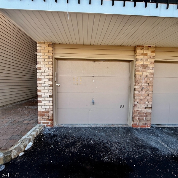 93 Overlook Drive Clinton, NJ 08809 - Photo 4 of 16