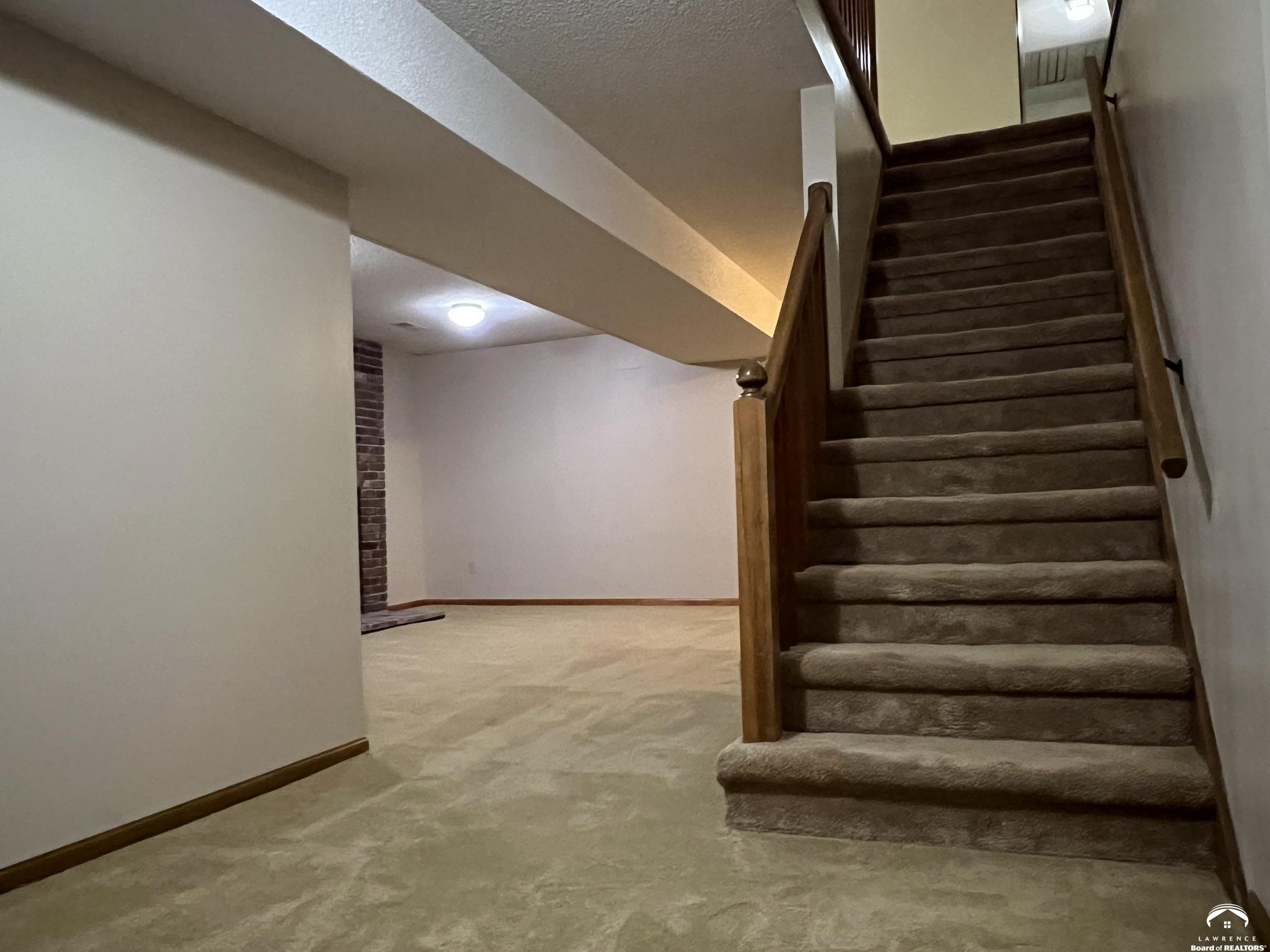 3607 Boulder Court Lawrence, KS 66049 - Photo 44 of 72