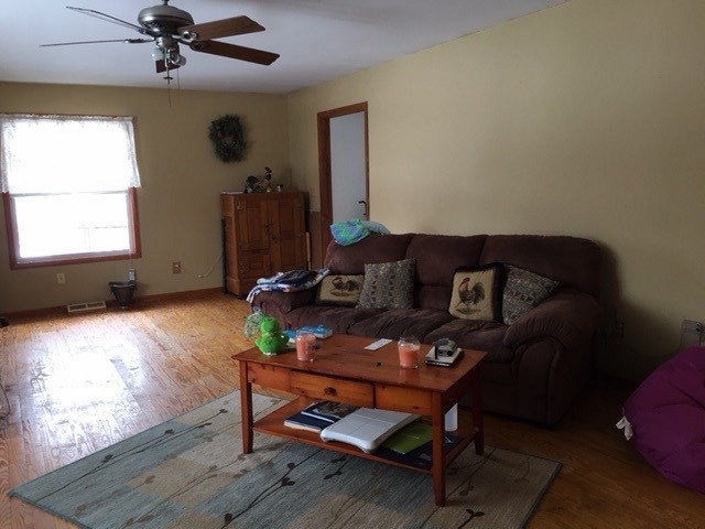 1867 Outer Lake Road Princeton, IN 47670 - Photo 3 of 16 Gallery Image 3