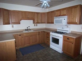 1867 Outer Lake Road Princeton, IN 47670 - Photo 5 of 16 Gallery Image 5