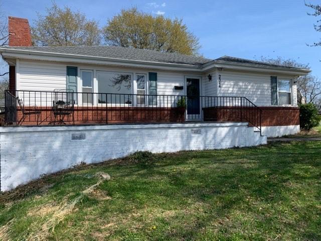 2344 Idavere Road Southwest Roanoke, VA 24015 - Photo 1 of 16 Front