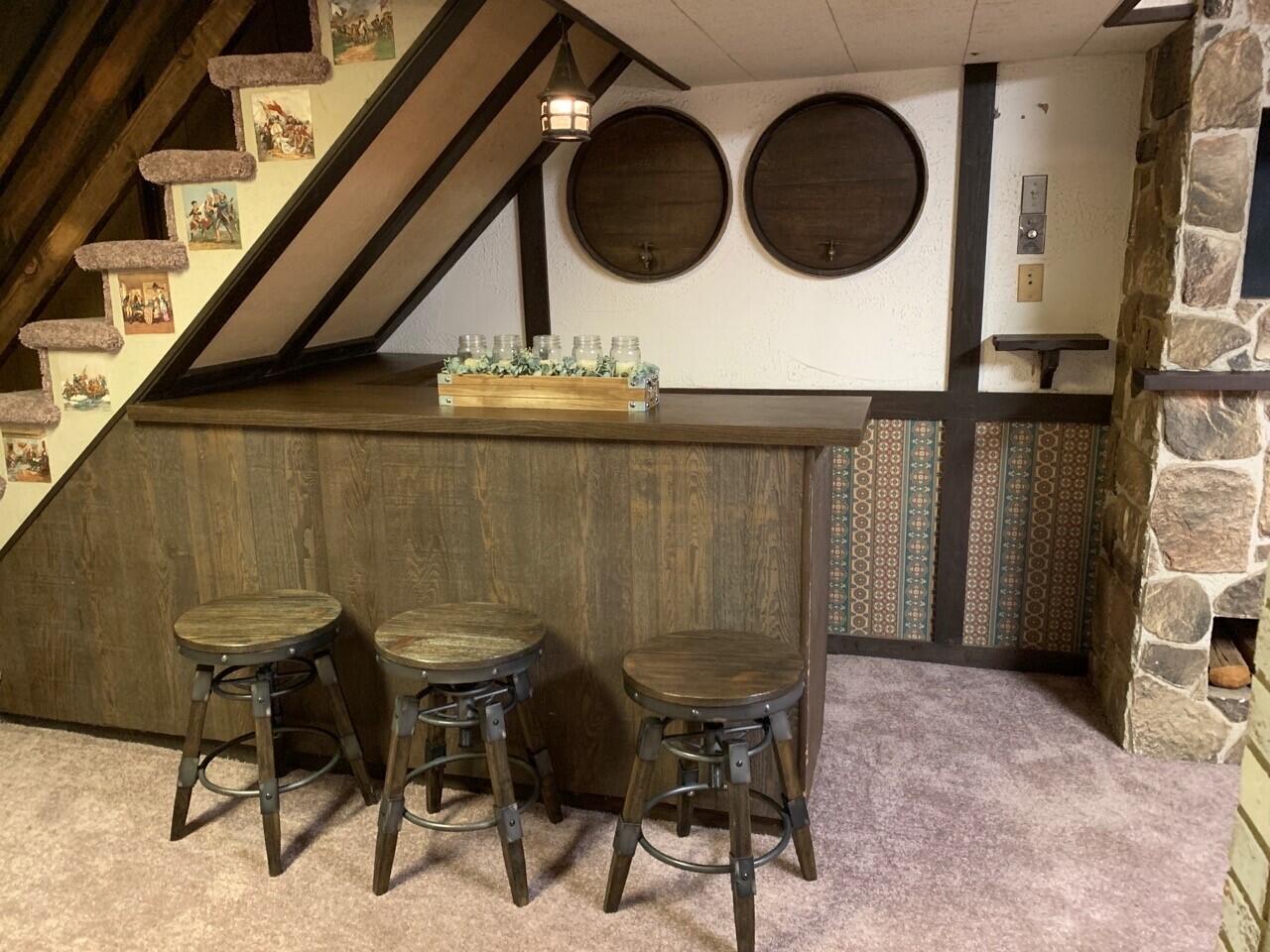 2344 Idavere Road Southwest Roanoke, VA 24015 - Photo 15 of 16 bar