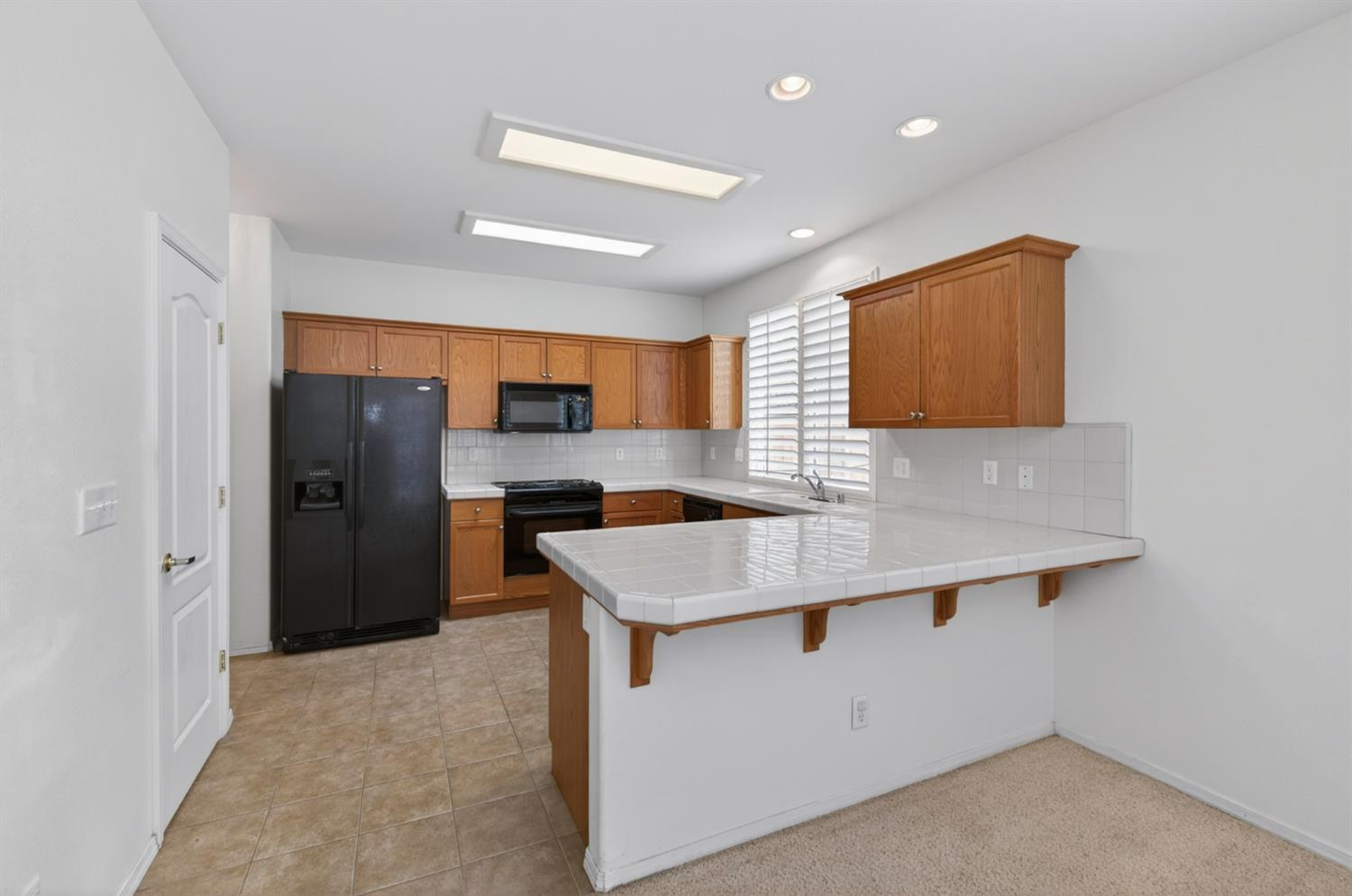 4113 West Cherry Tree Lane Fresno, CA 93722 - Photo 11 of 31