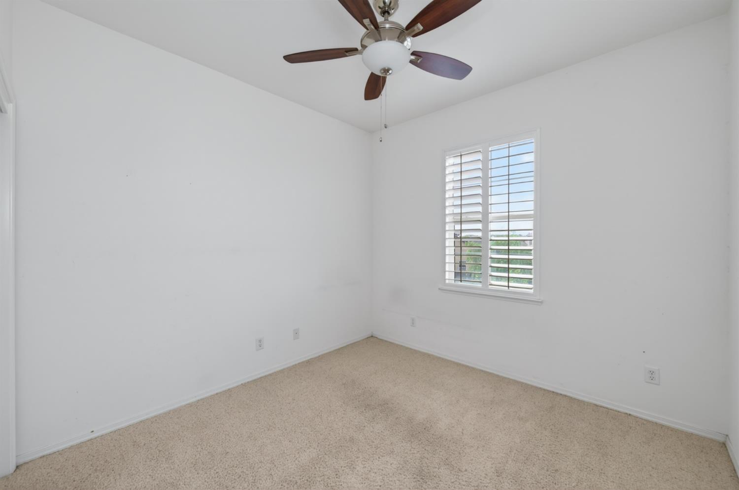 4113 West Cherry Tree Lane Fresno, CA 93722 - Photo 16 of 31