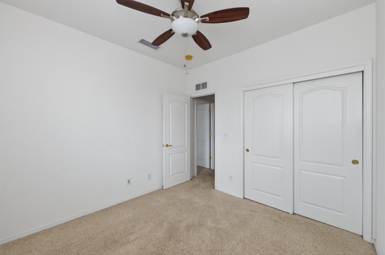 4113 West Cherry Tree Lane Fresno, CA 93722 - Photo 17 of 31