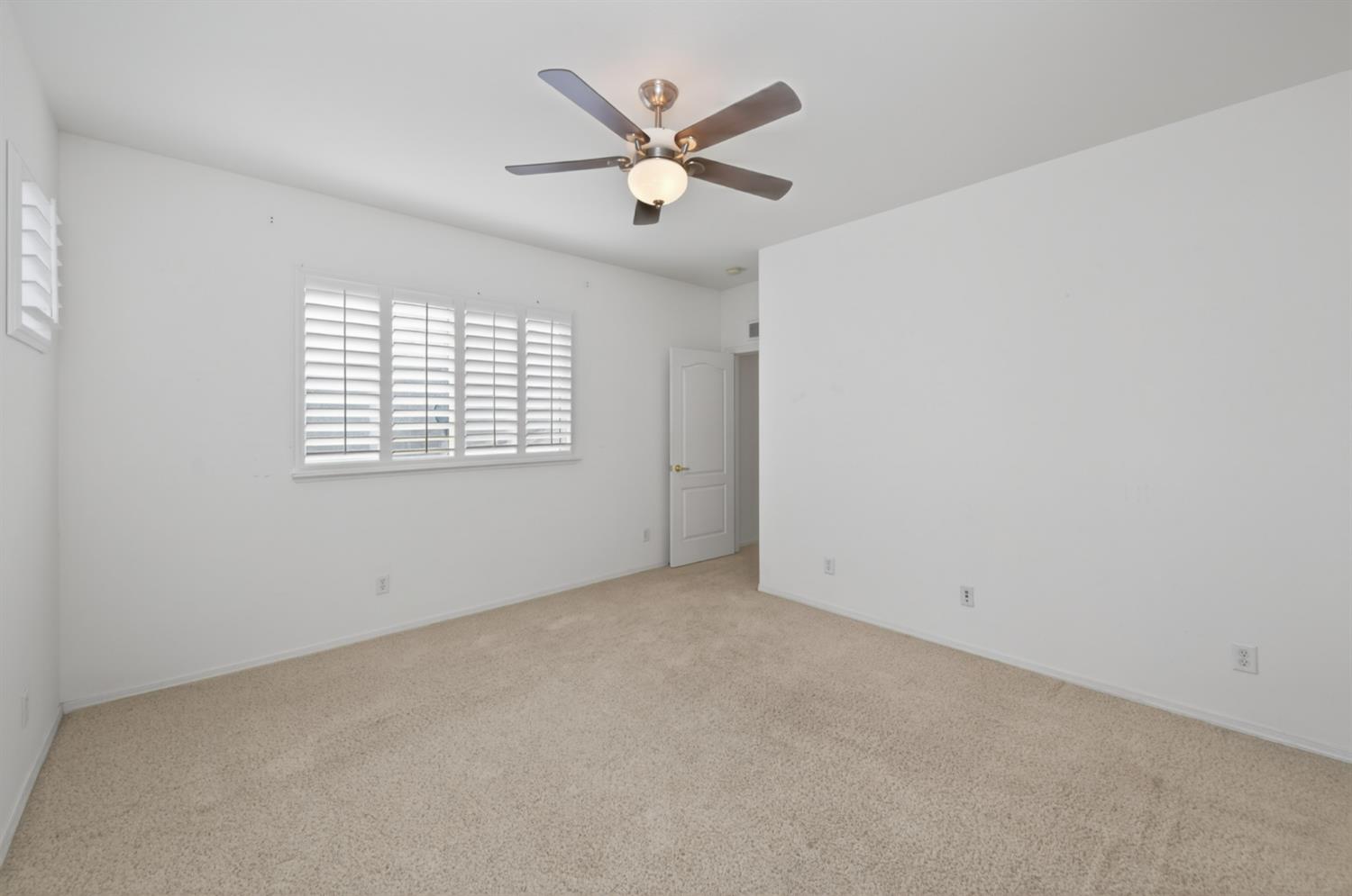 4113 West Cherry Tree Lane Fresno, CA 93722 - Photo 23 of 31