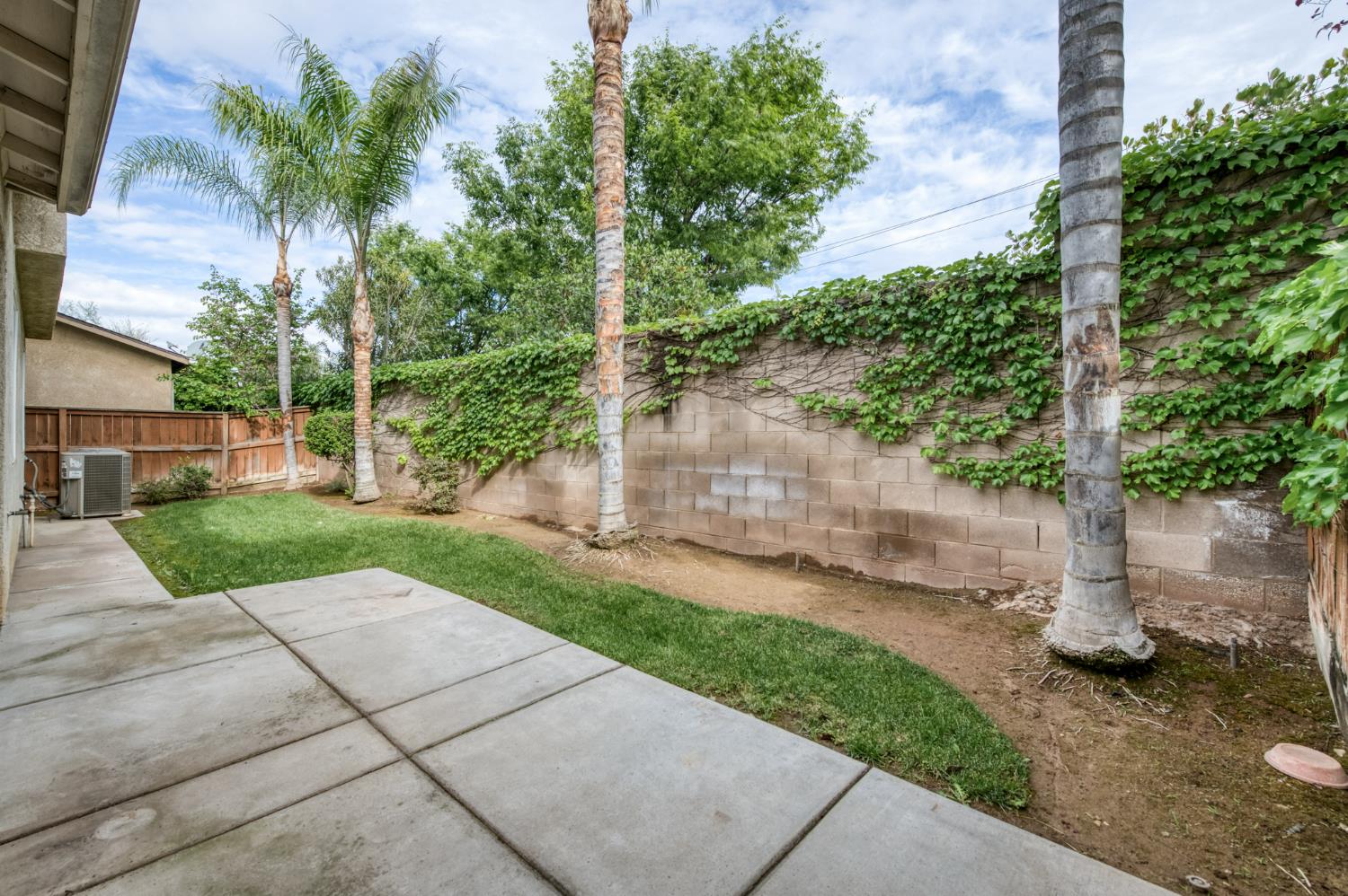 4113 West Cherry Tree Lane Fresno, CA 93722 - Photo 27 of 31