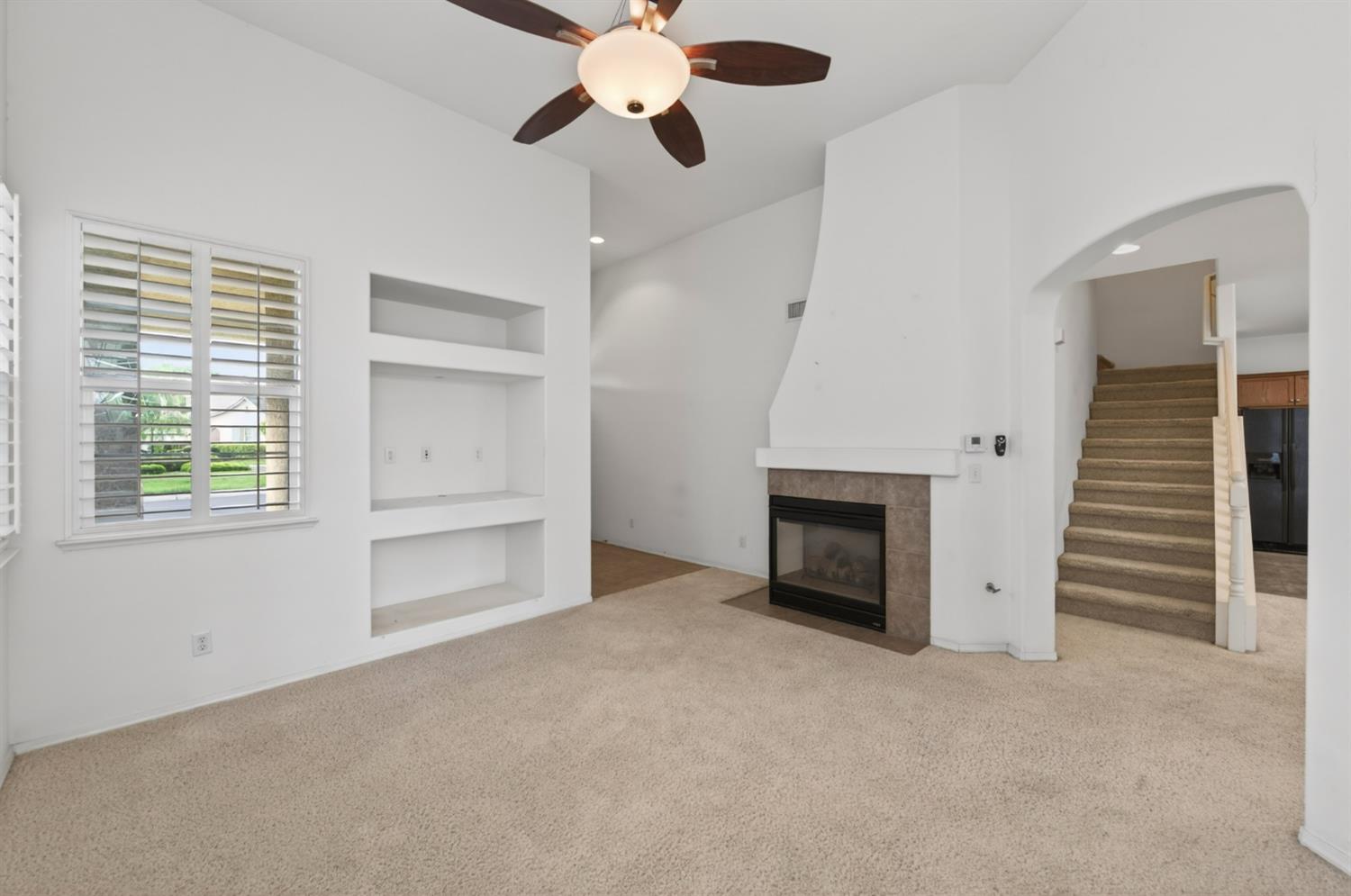 4113 West Cherry Tree Lane Fresno, CA 93722 - Photo 5 of 31