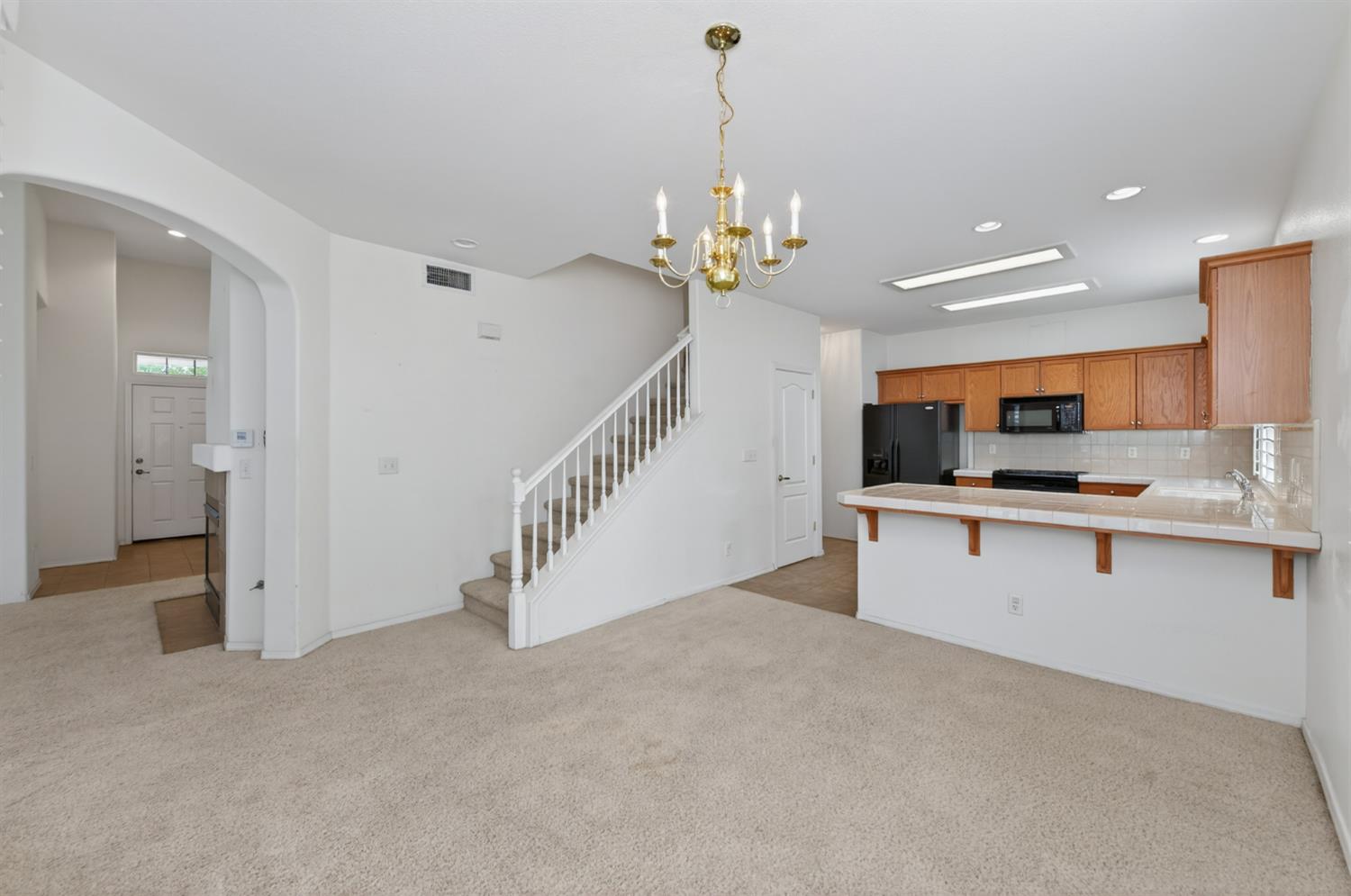 4113 West Cherry Tree Lane Fresno, CA 93722 - Photo 9 of 31