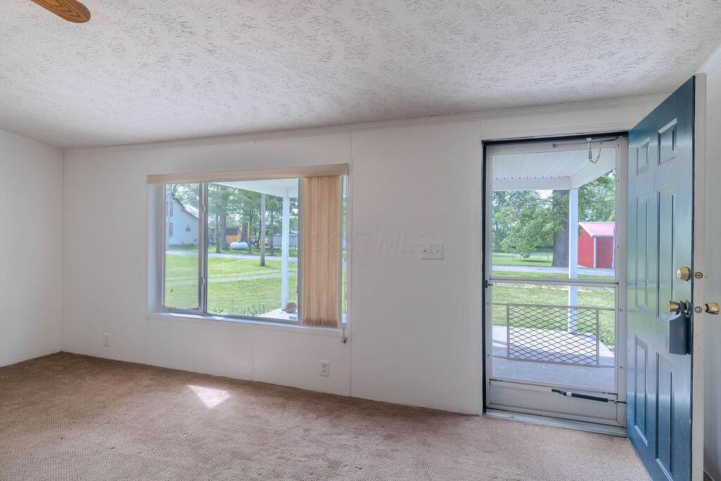 20903 Peoria Loop Road Raymond, OH 43067 - Photo 7 of 26 Living room