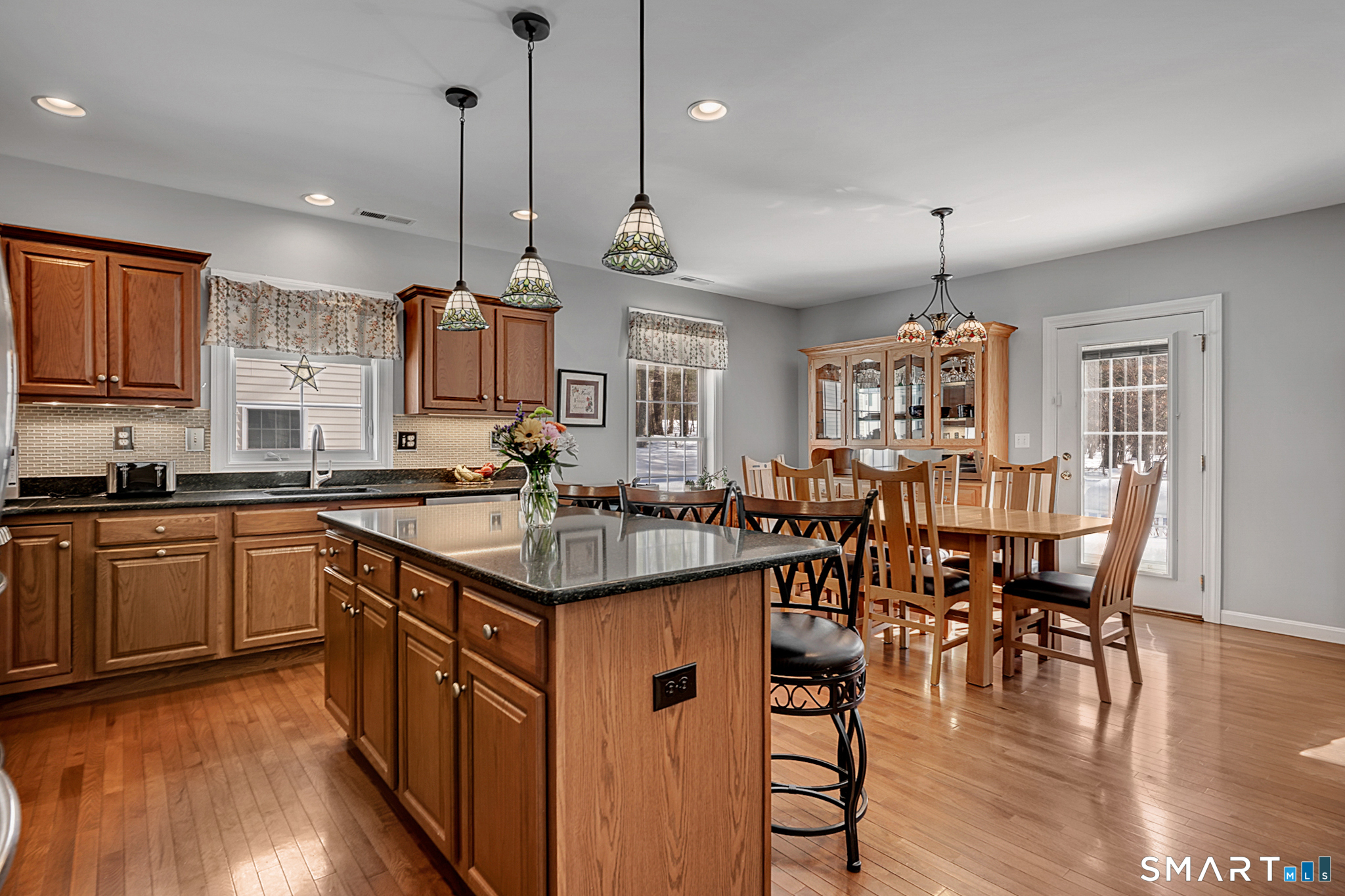 14 Hannah Way Harwinton, CT 06791 - Photo 6 of 37