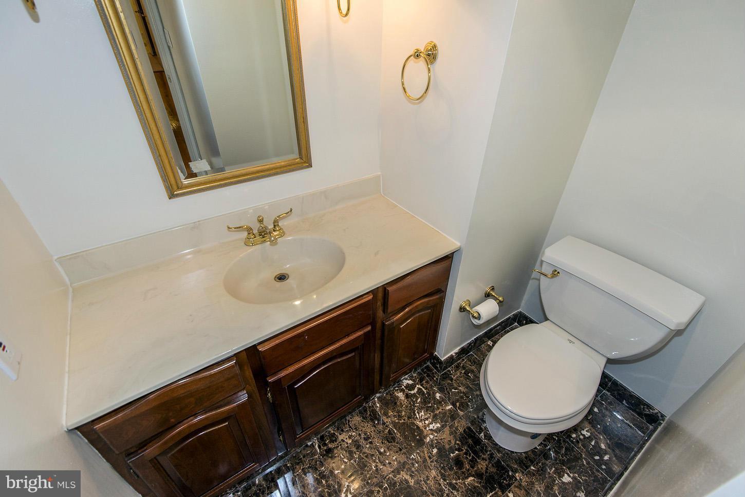 1077 30th Street Northwest, Unit 201 Washington, DC 20007 - Photo 18 of 23 Bath