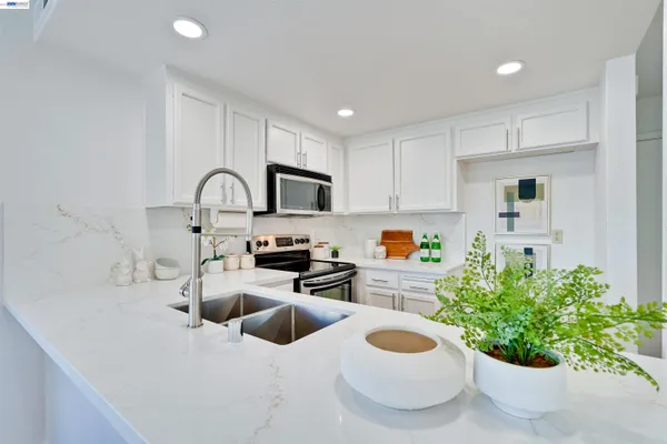 $998,000 | 34743 Chanel Terrace, Fremont, CA 94555