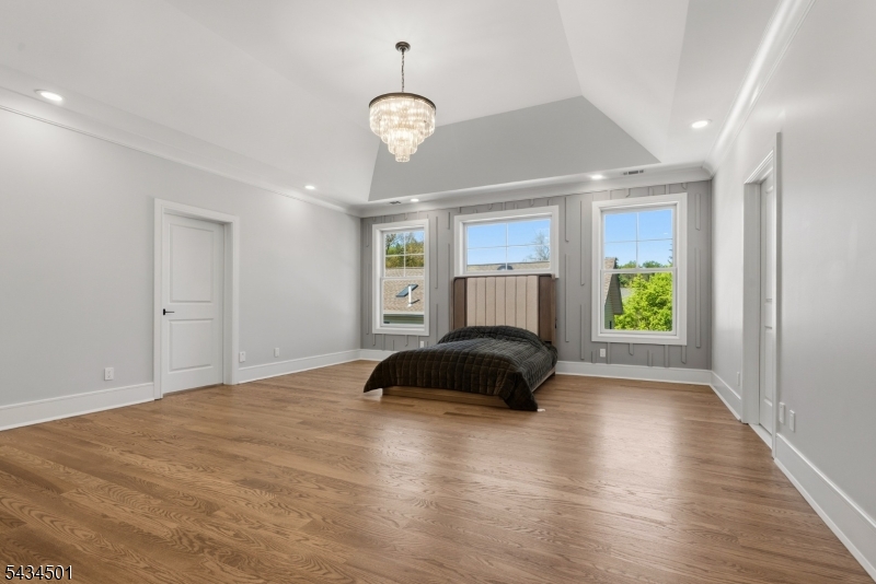 60 West Hobart Gap Road Livingston, NJ 07039 - Photo 19 of 40