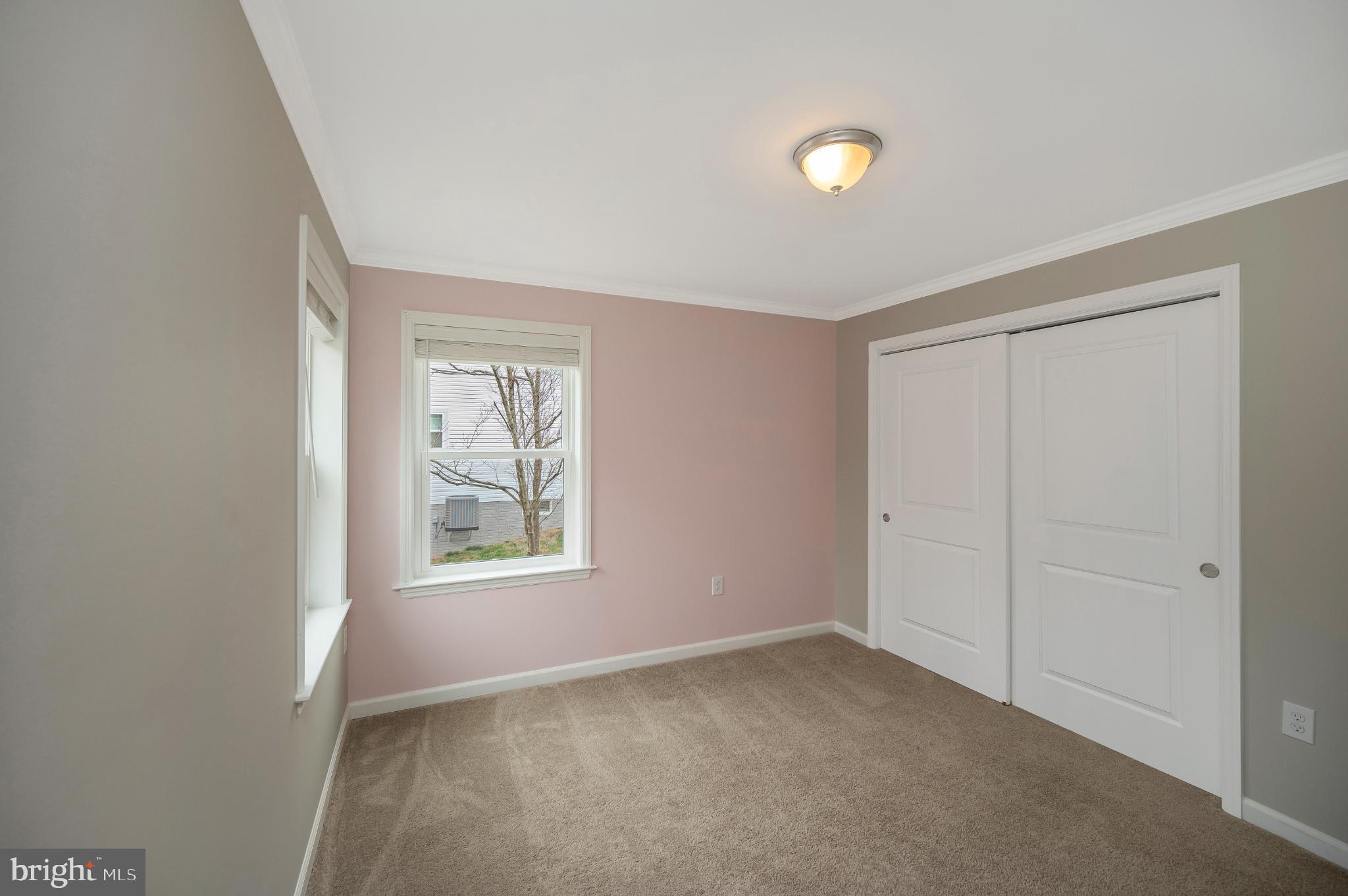 6112 Eds Road Mineral, VA 23117 - Photo 30 of 39 an empty room with windows and closet