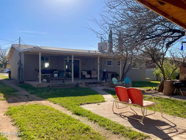$250,000 | 108 Nighthawk Avenue, Bisbee, AZ 85603