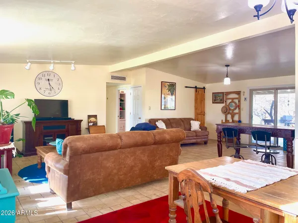 $250,000 | 108 Nighthawk Avenue, Bisbee, AZ 85603