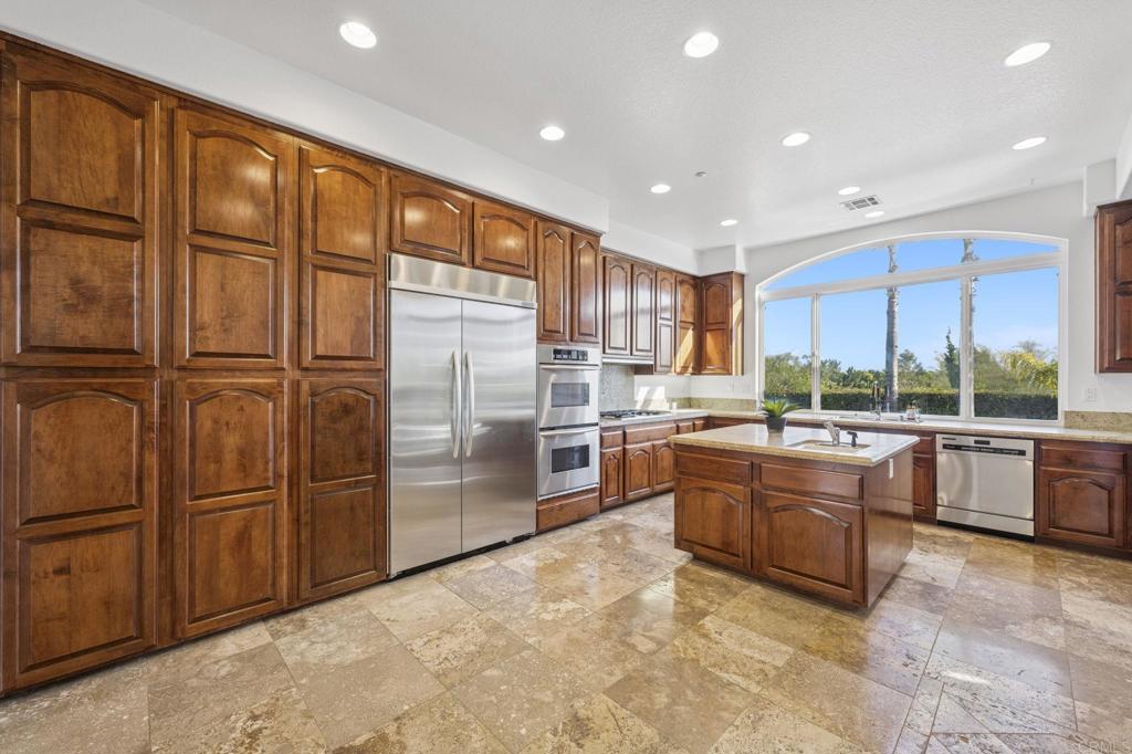 4033 Keri Way Fallbrook, CA 92028 - Photo 2 of 72