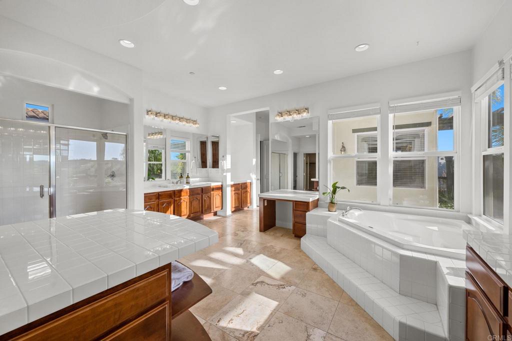 4033 Keri Way Fallbrook, CA 92028 - Photo 23 of 72