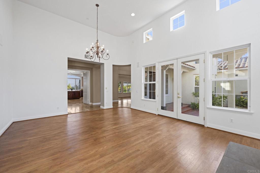 4033 Keri Way Fallbrook, CA 92028 - Photo 10 of 72