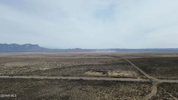 $98,000 | 88 Ranch Road 1576, Salt Flat, TX 79847